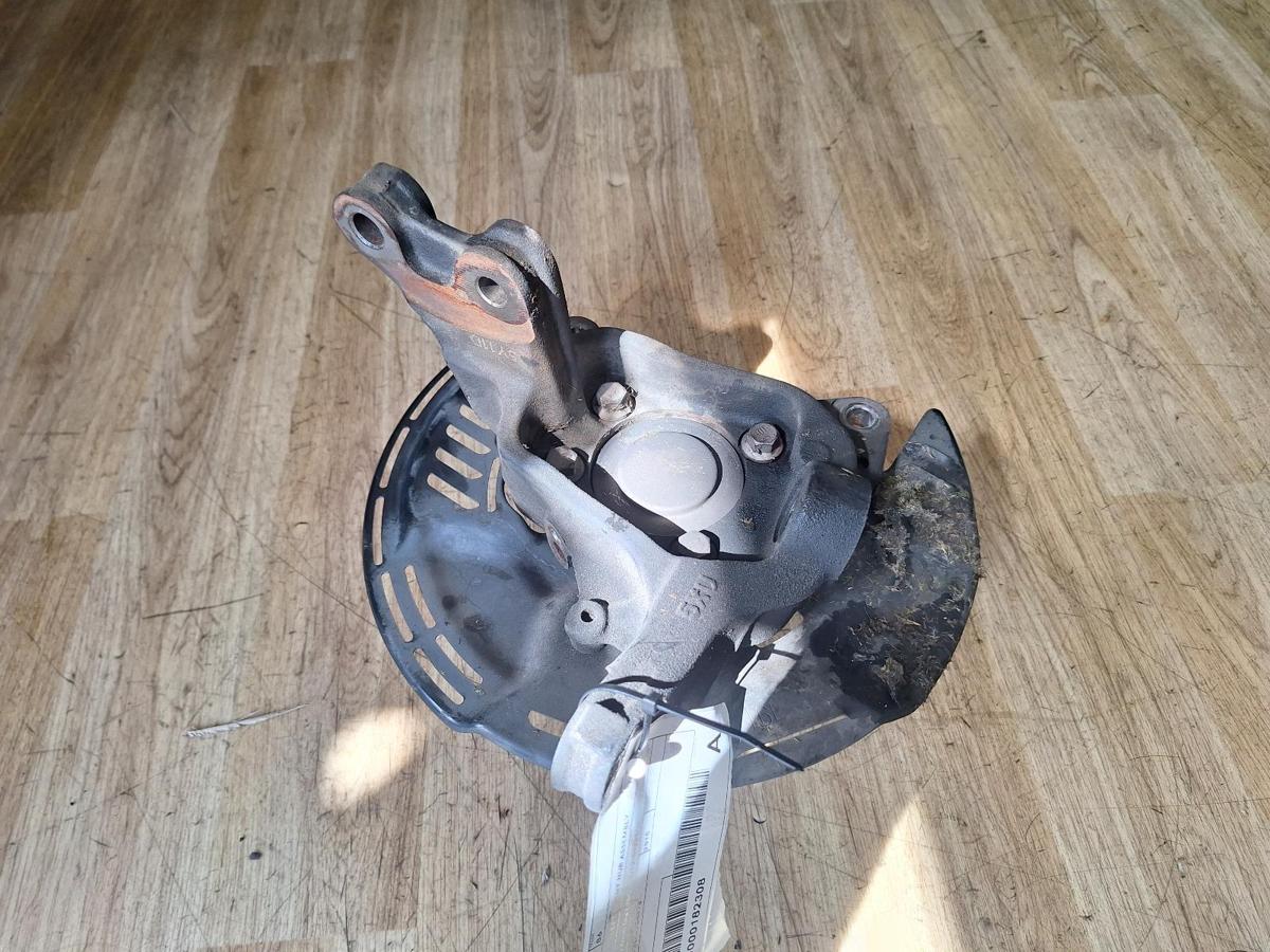 Left Front Hub Assembly for TOYOTA 86