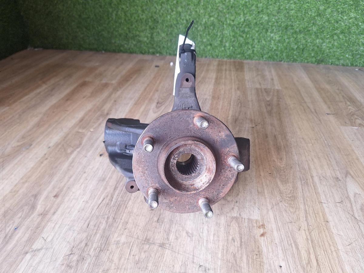 Left Front Hub Assembly for MAZDA 3