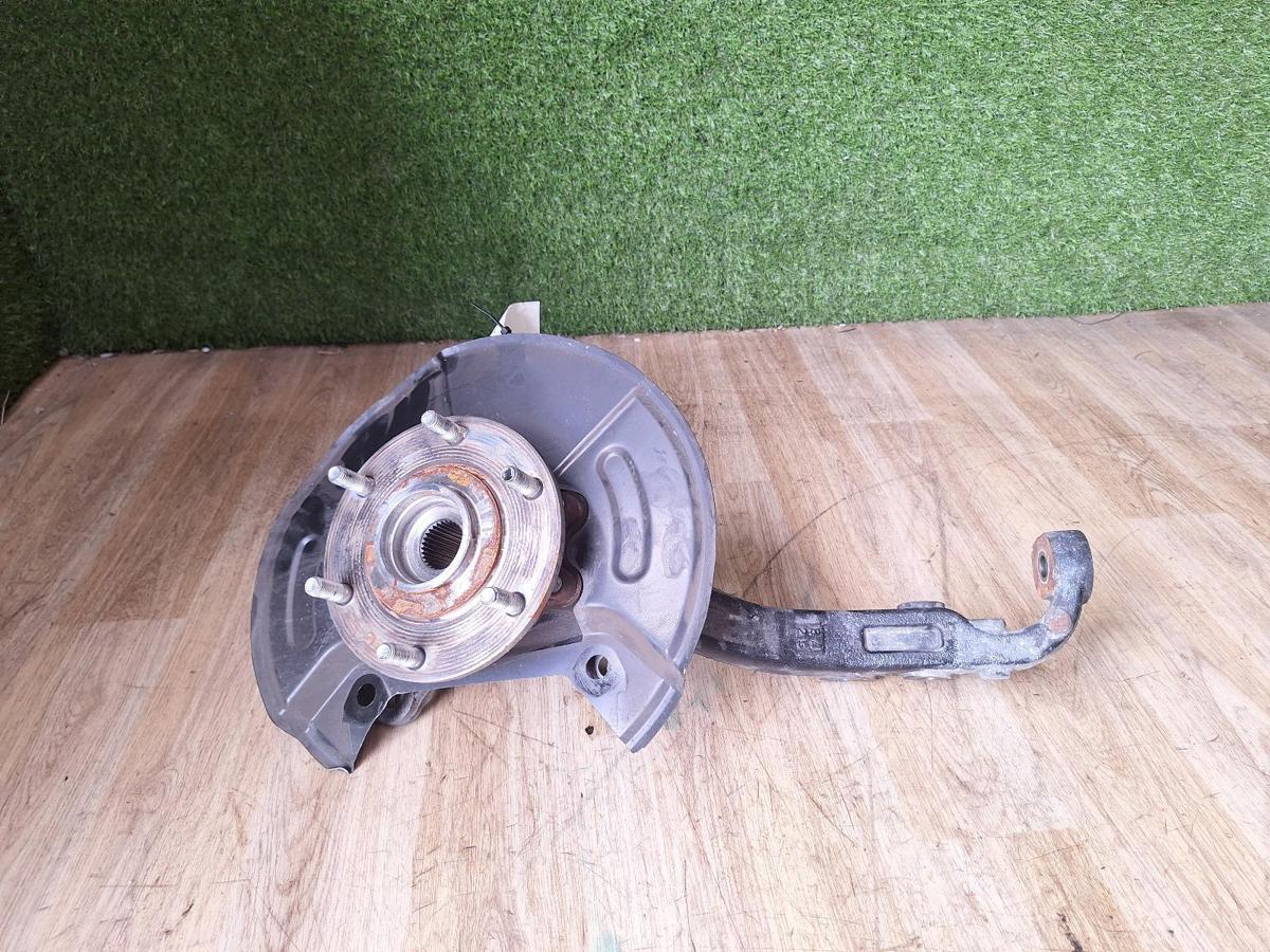 1000901417-Left Front Hub Assembly Top