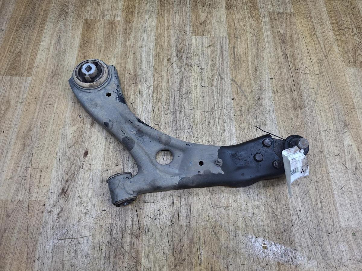 1000932976-Left Front Lower Control Arm Top
