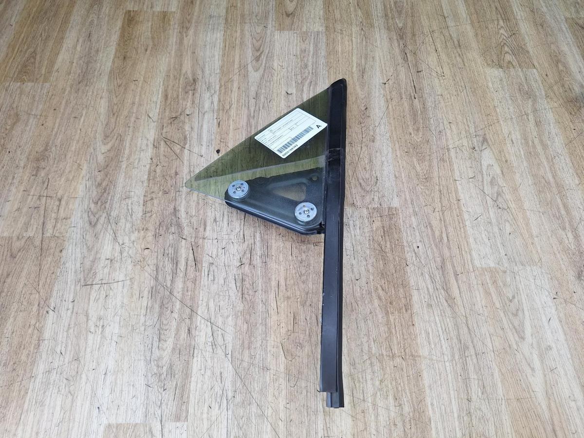 1000928831-Left Front Qtr Door Glass Top