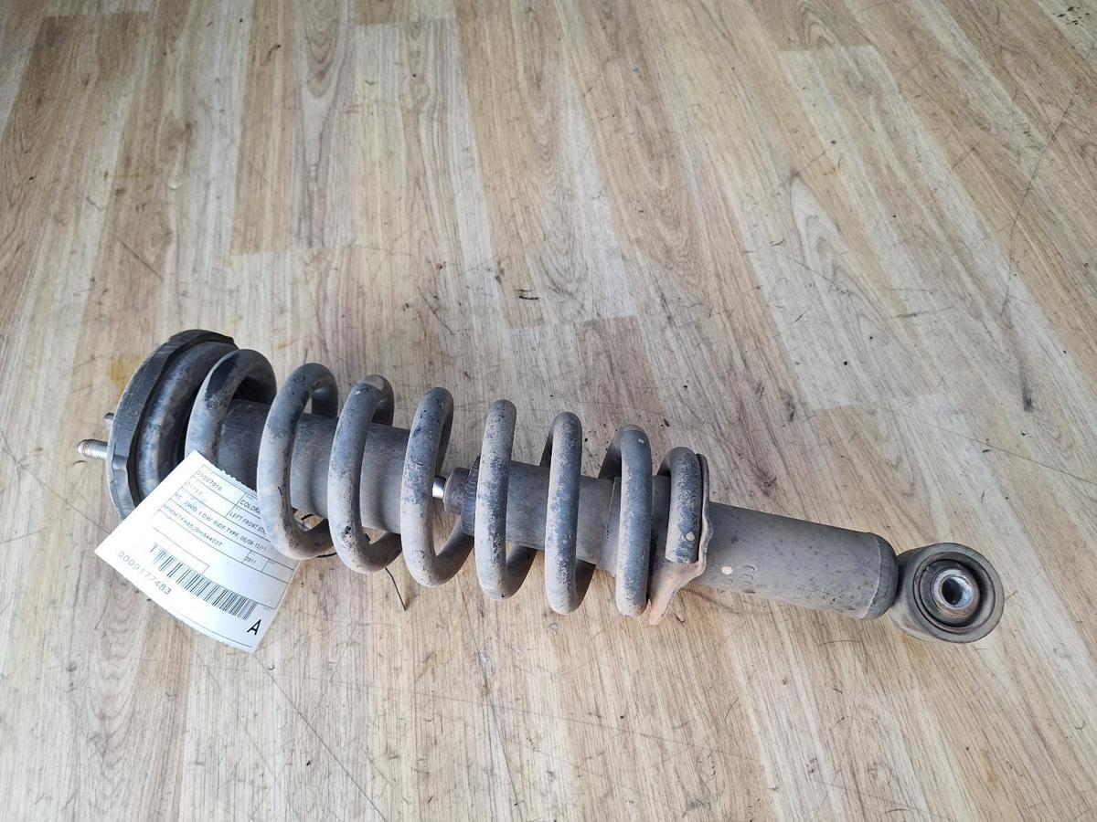 1000882810-Left Front Strut Top