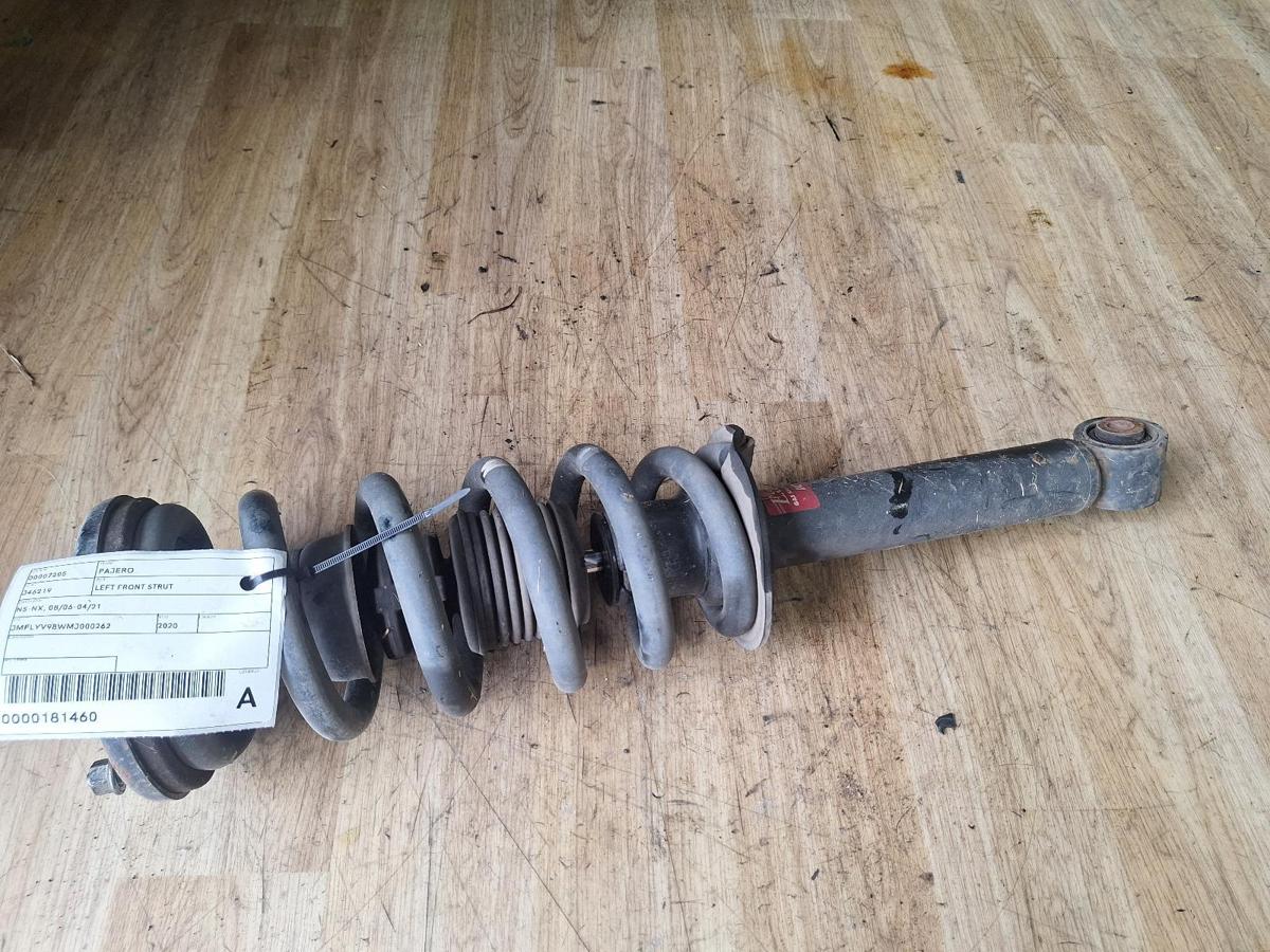 1000901539-Left Front Strut Top