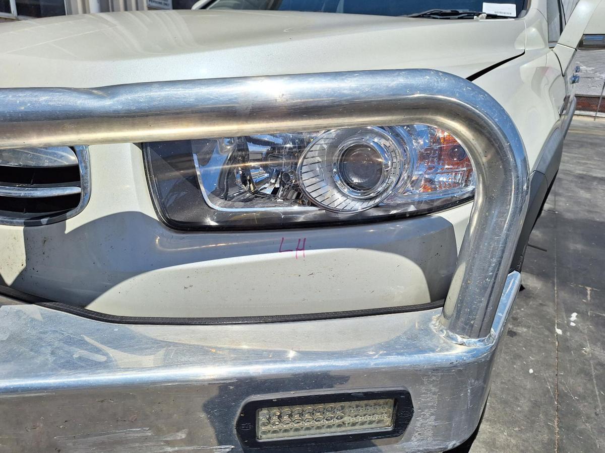 1000739251-Left Headlamp