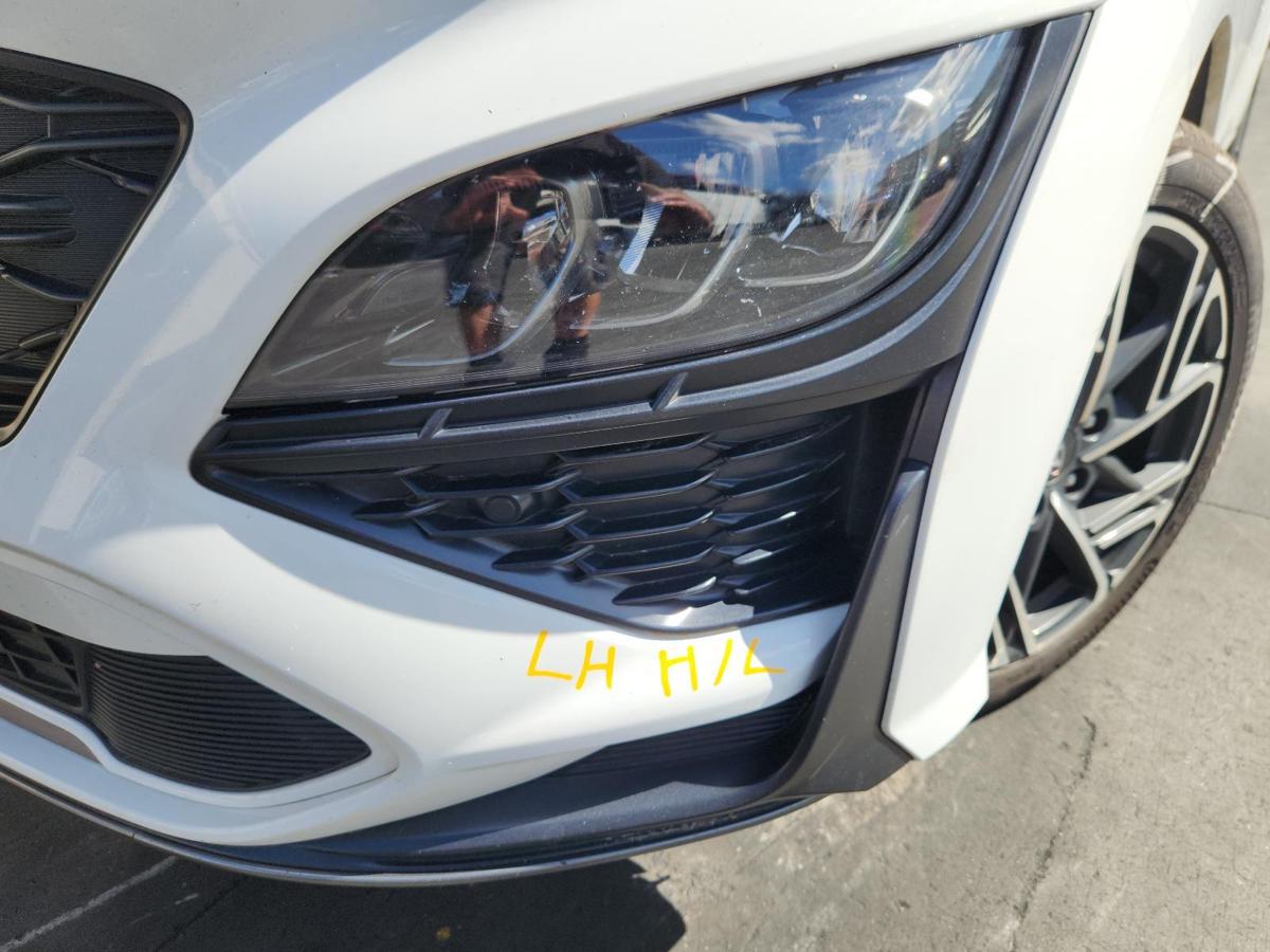 1000836211-Left Headlamp