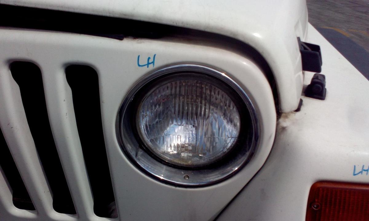 1000635628-Left Headlamp