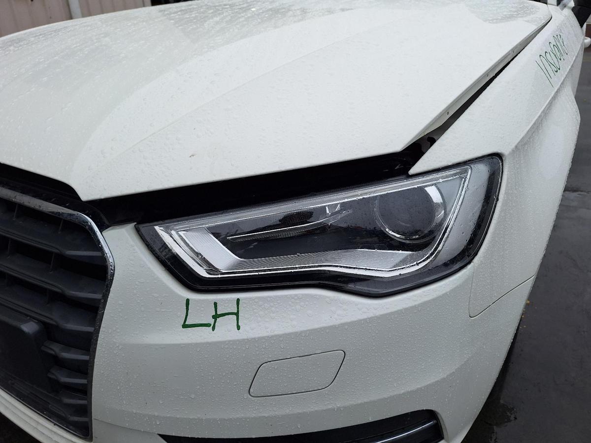 1000788729-Left Headlamp
