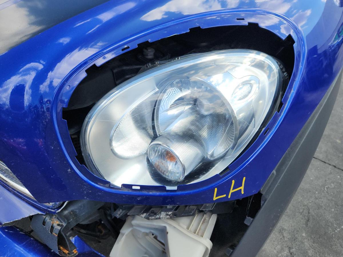 1000861124-Left Headlamp