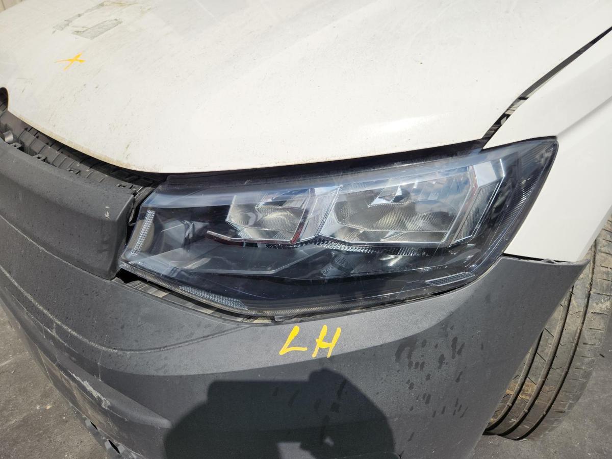 1000866891-Left Headlamp