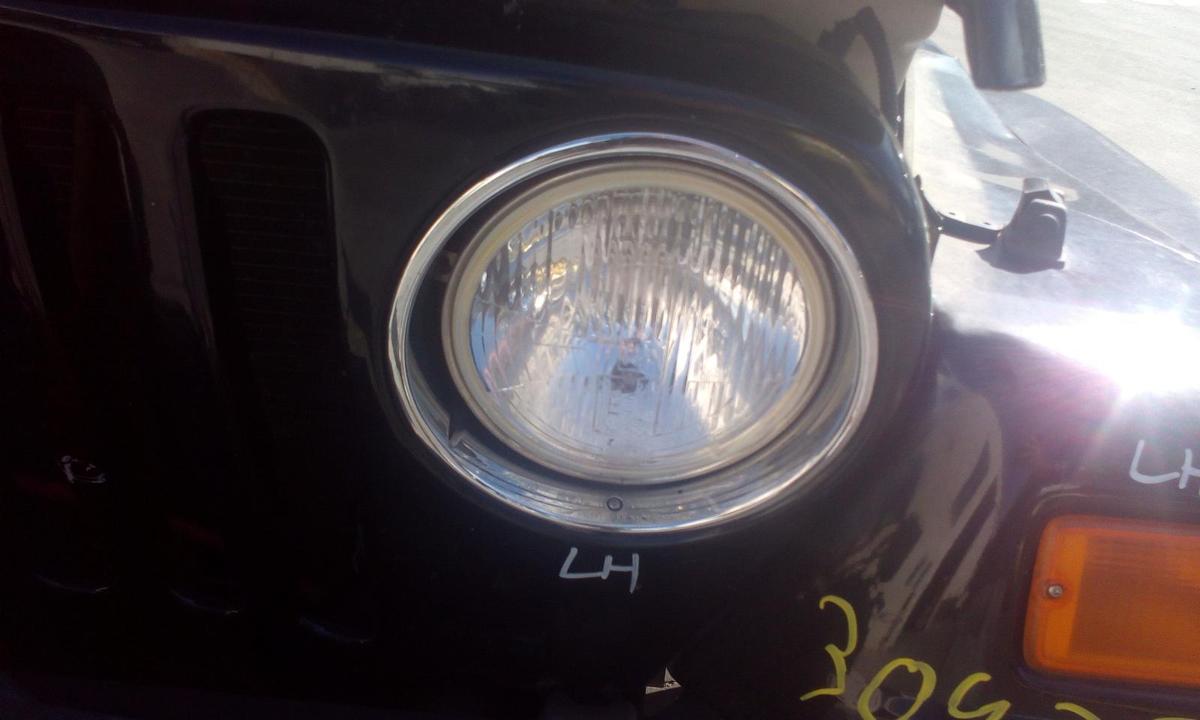 1000647150-Left Headlamp
