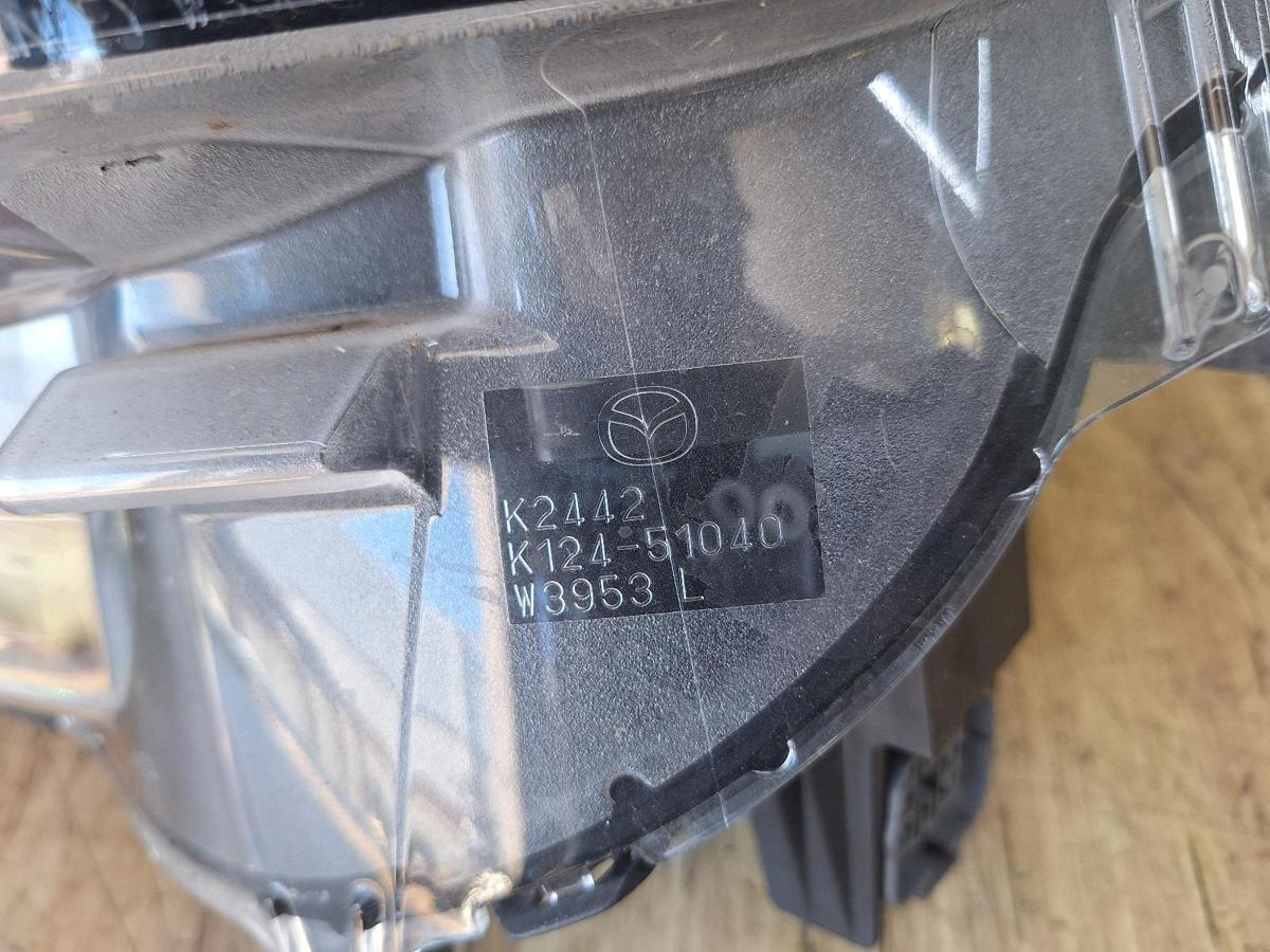 1000924394-Left Headlamp Part Number