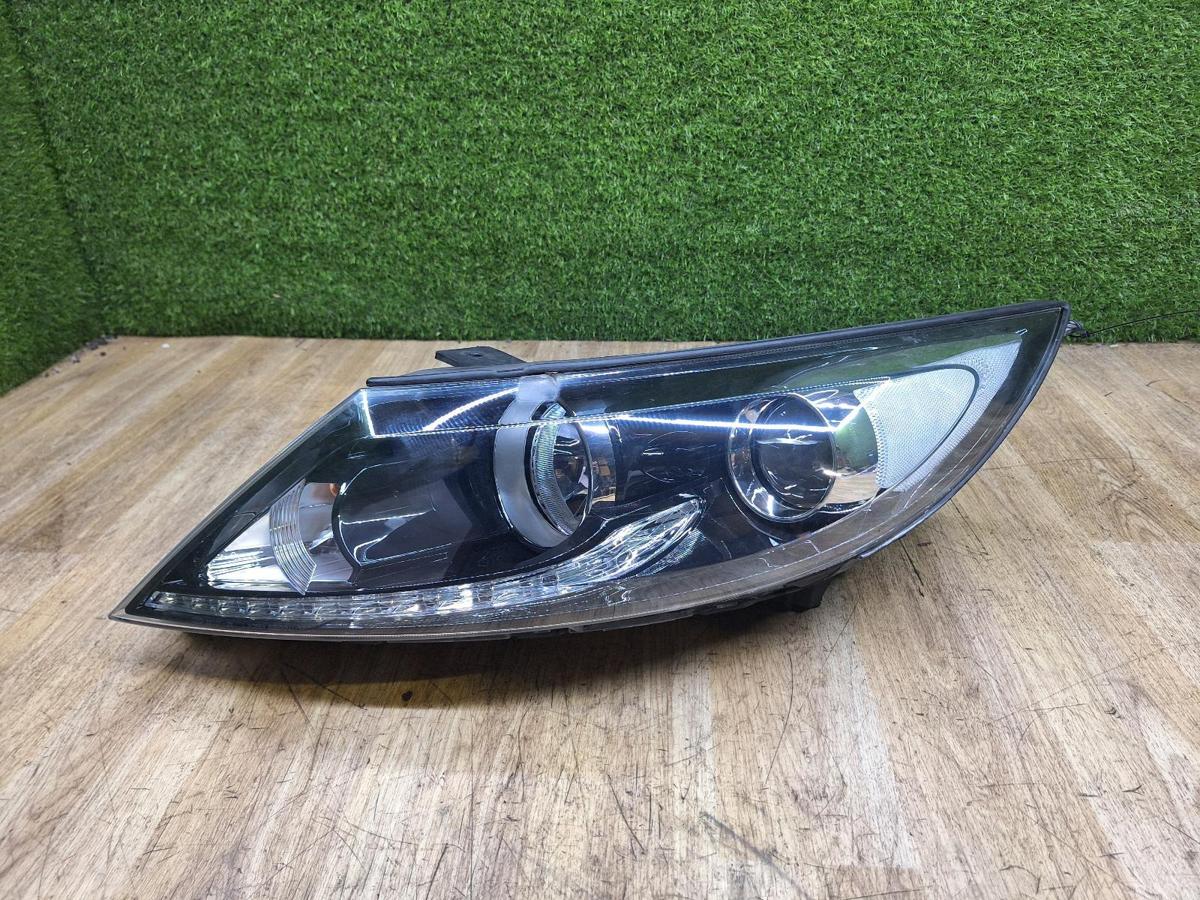 1000920340-Left Headlamp Top