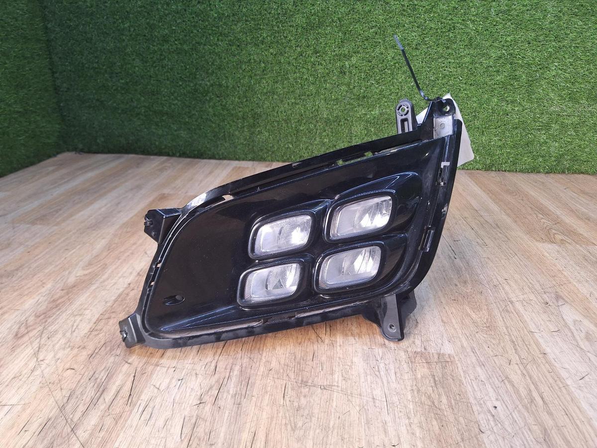 1000929516-Left Indicator Fog Side Bumper Foglamp Top