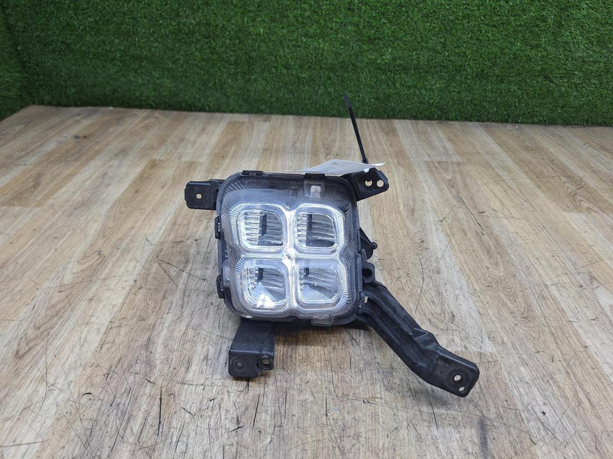 1000933370-Left Indicator Fog Side Bumper Foglamp Top