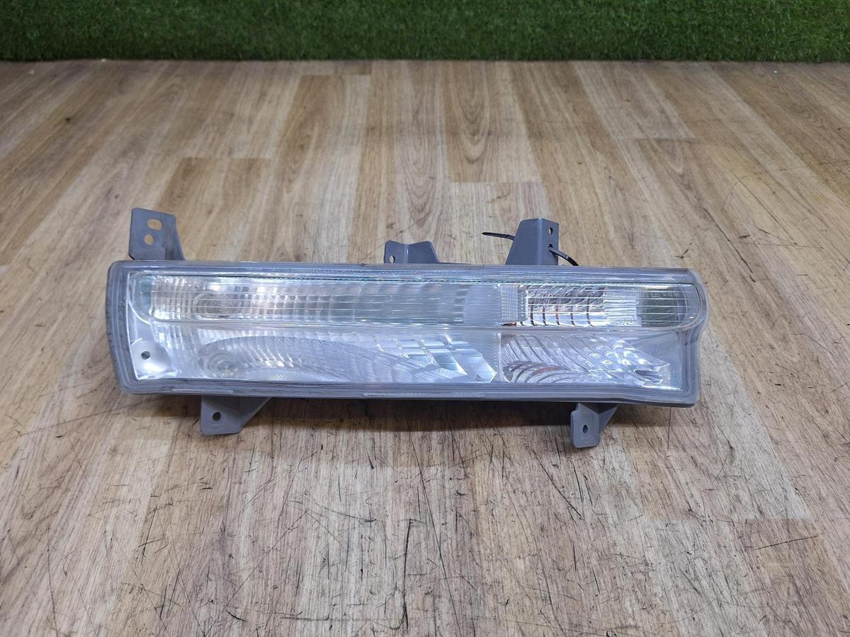 1000936707-Left Indicator/Fog/Side Top