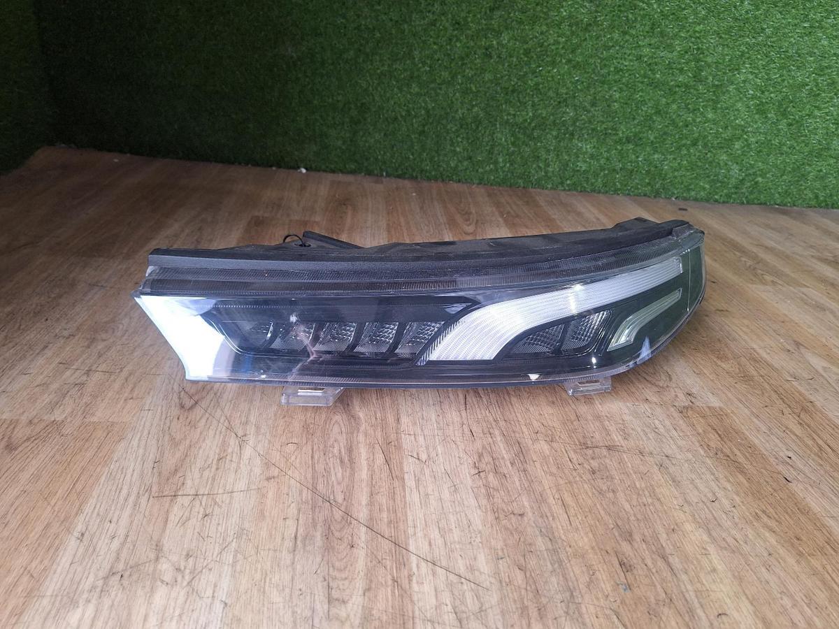 1000901792-Left Indicator/Fog/Side Top