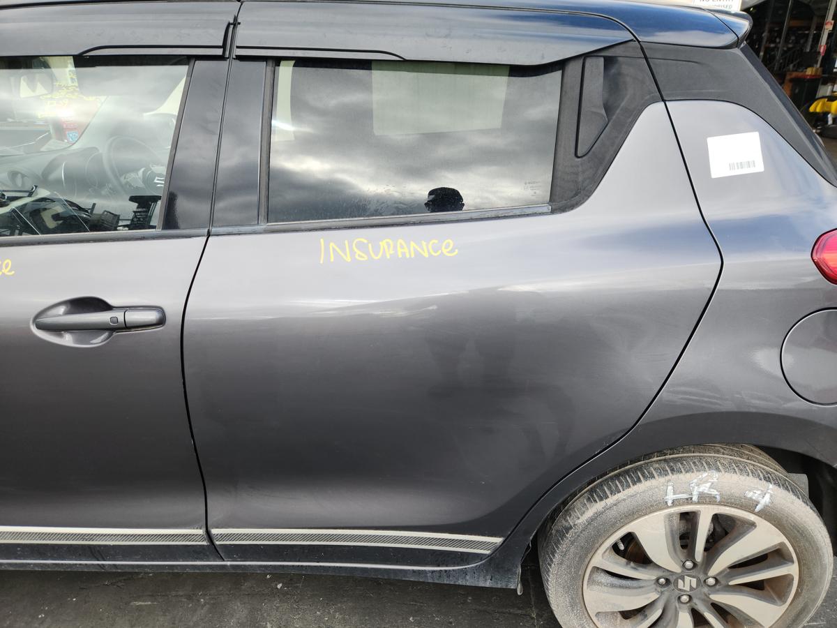 1000921193-Left Rear Door