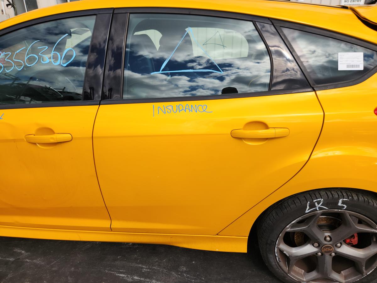1000921306-Left Rear Door