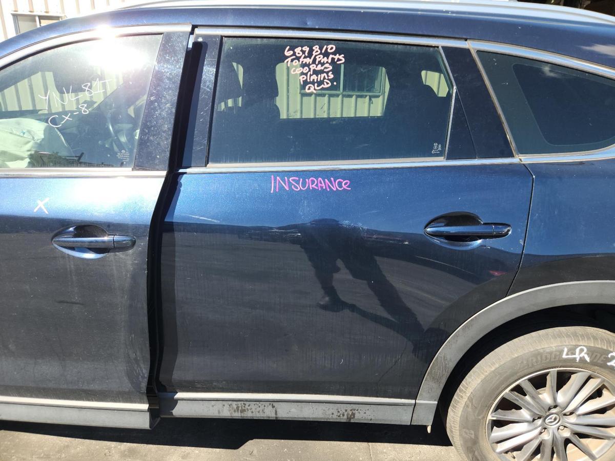 1000903818-Left Rear Door