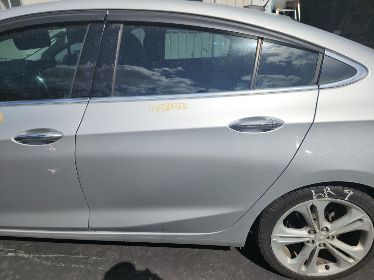 1000942212-Left Rear Door