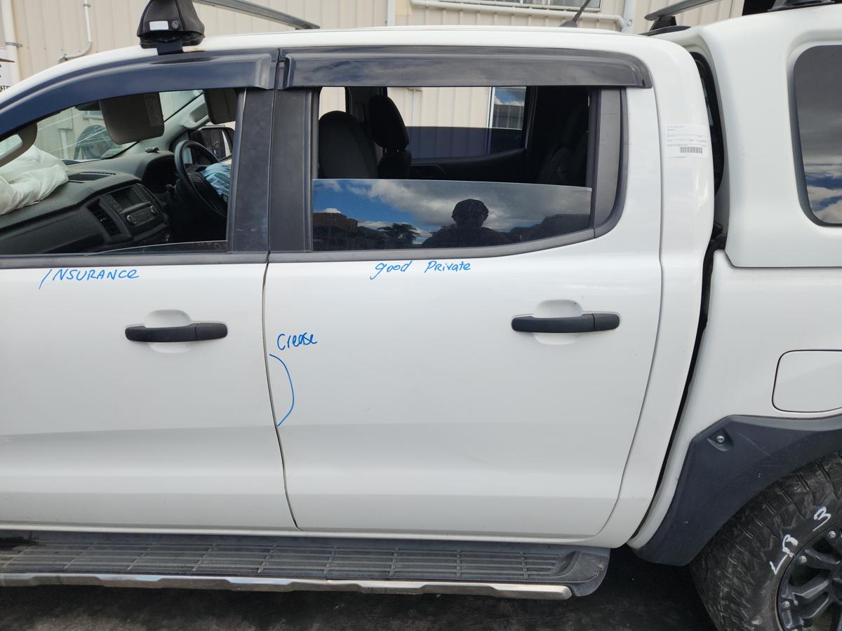 1000945331-Left Rear Door