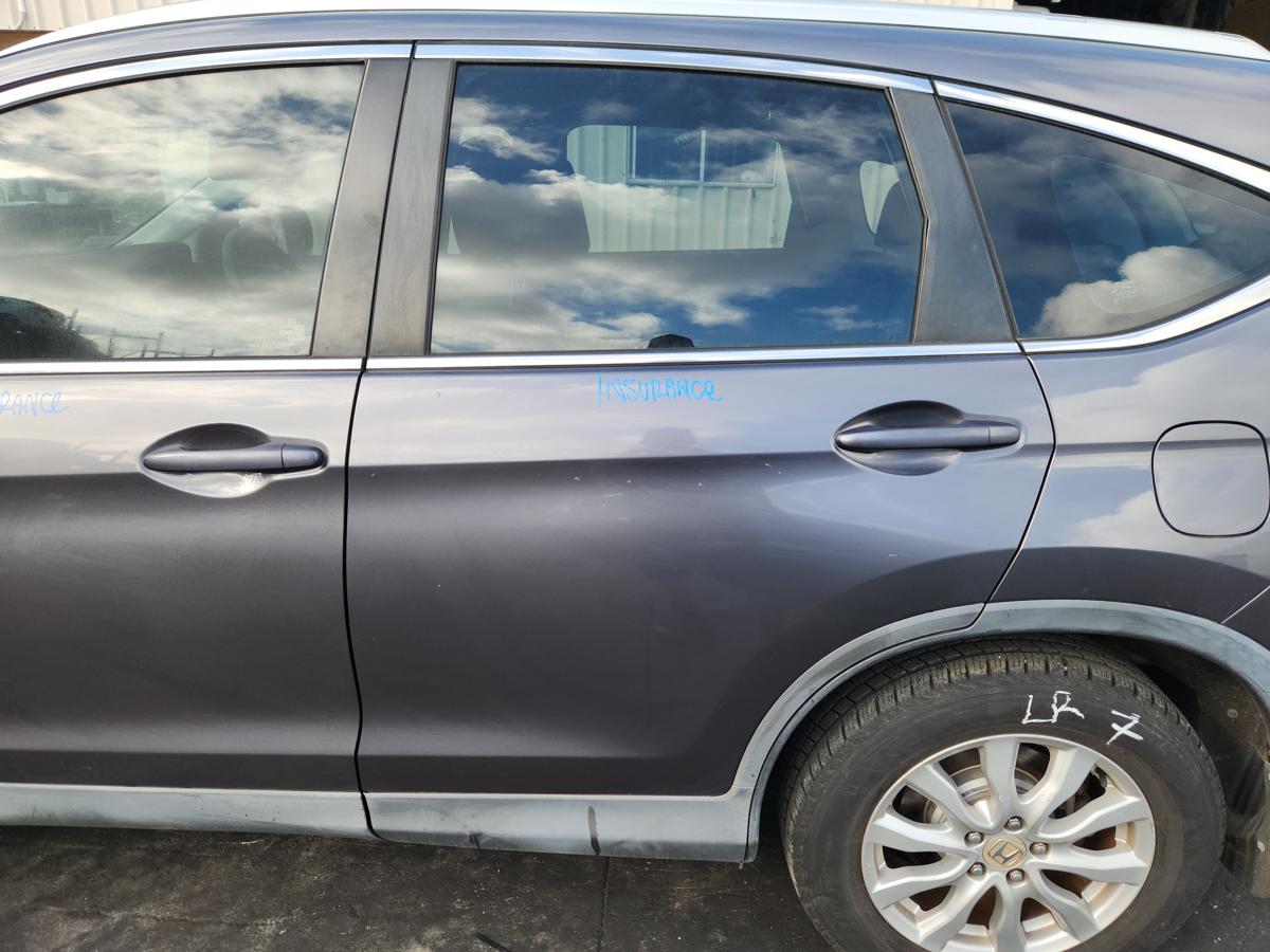 1000945944-Left Rear Door