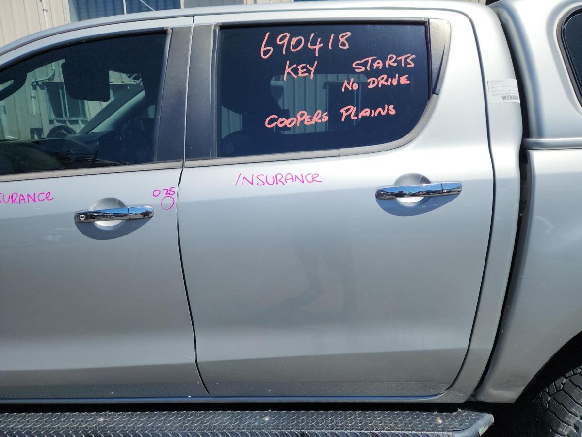 1000901682-Left Rear Door