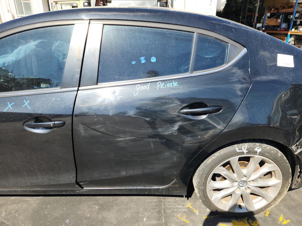 1000946449-Left Rear Door
