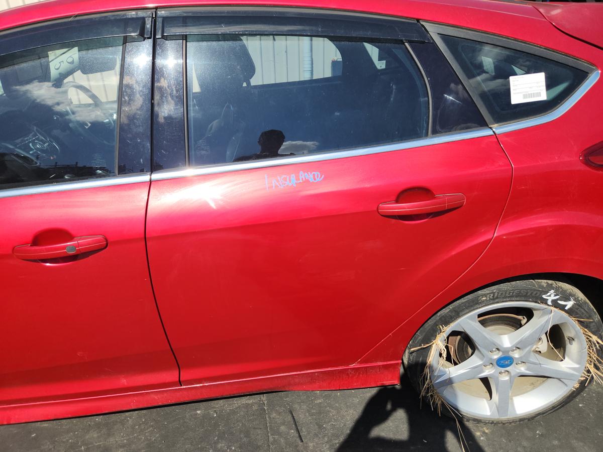 1000946861-Left Rear Door