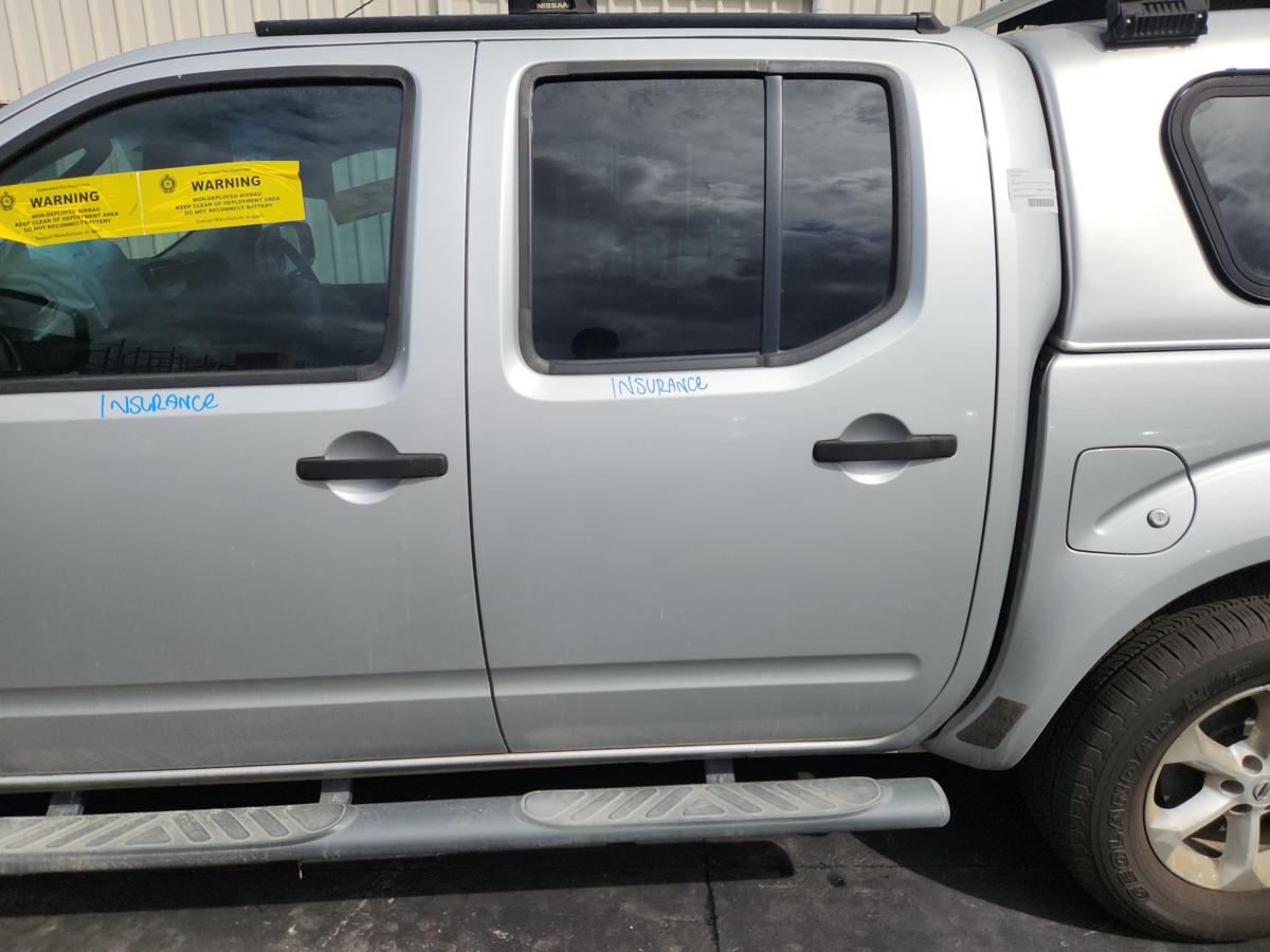 1000945207-Left Rear Door