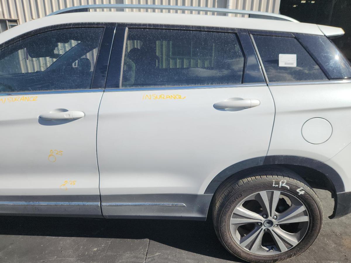1000907765-Left Rear Door