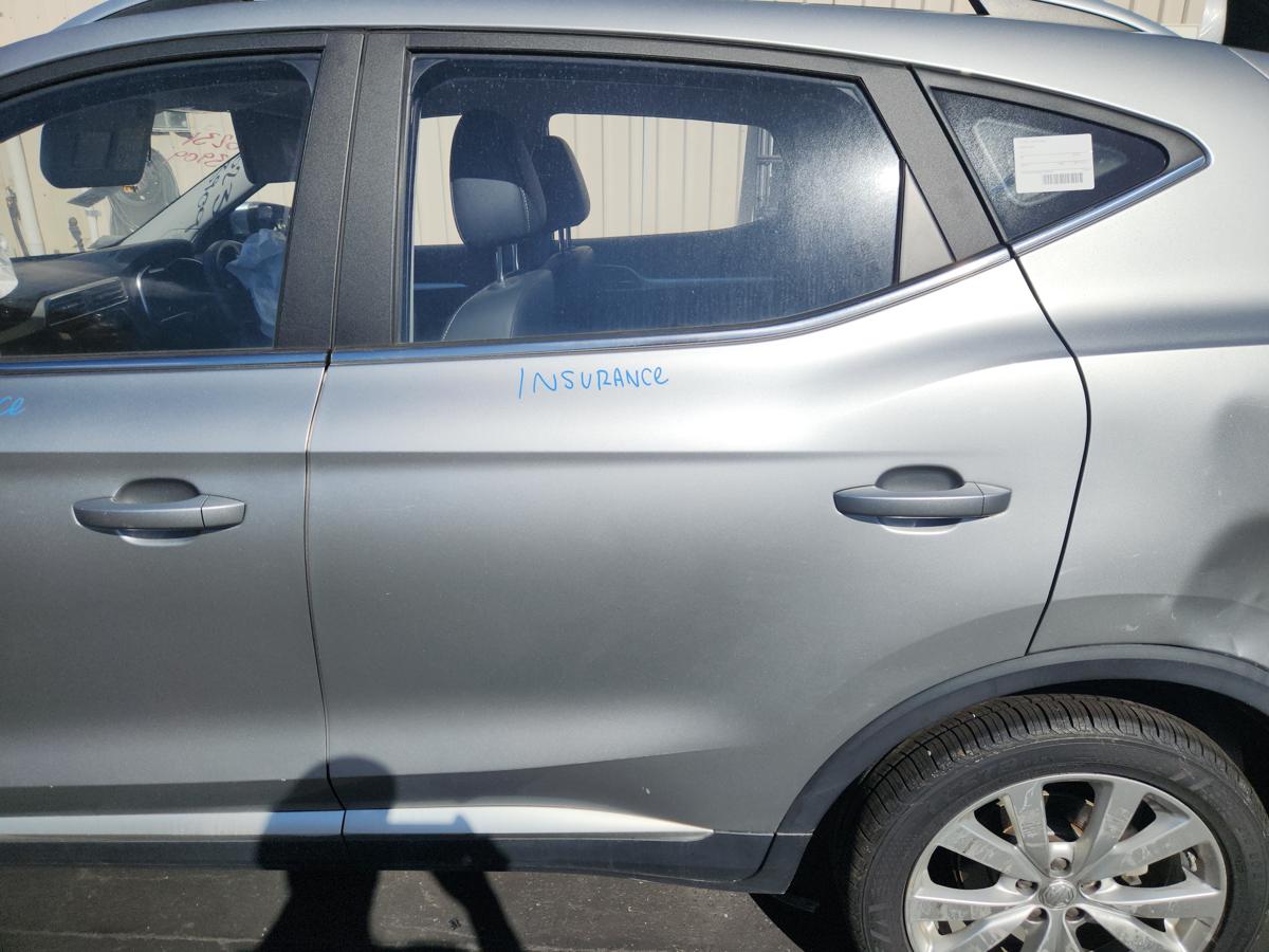 1000934242-Left Rear Door