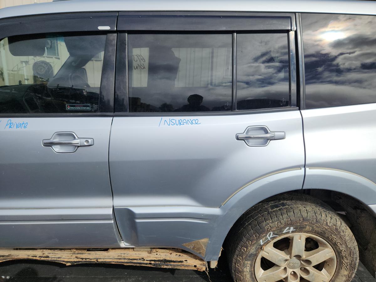 1000936214-Left Rear Door