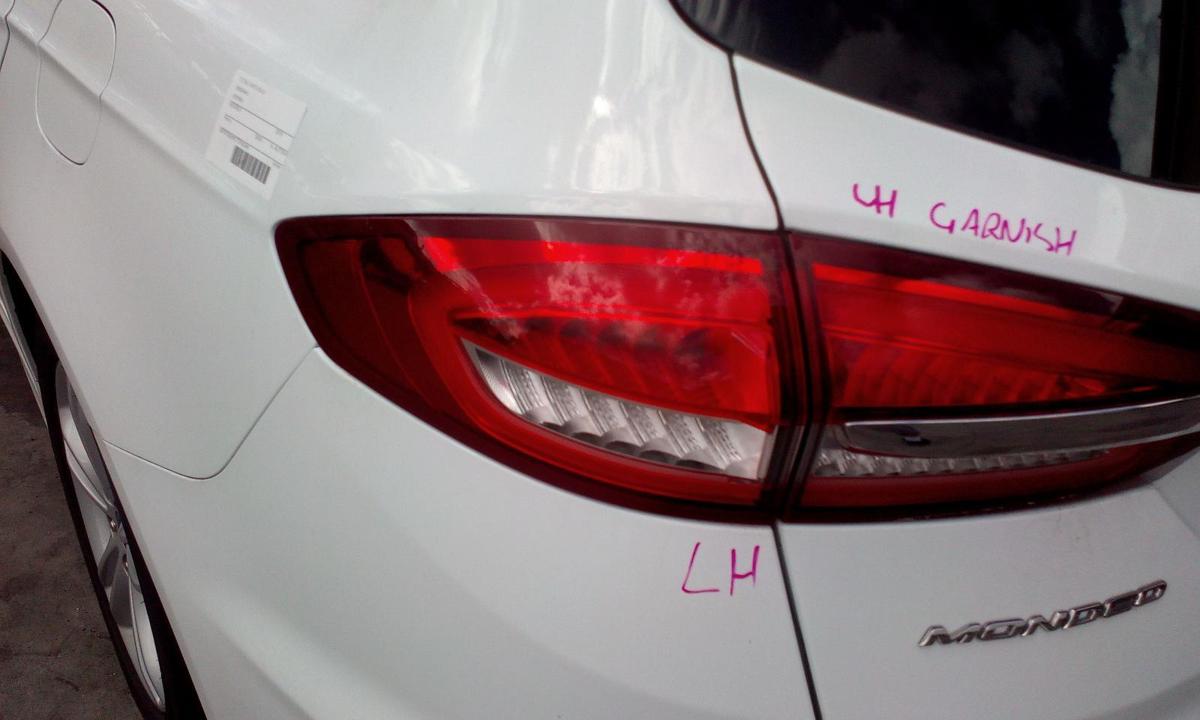 1000639306-Left Taillight