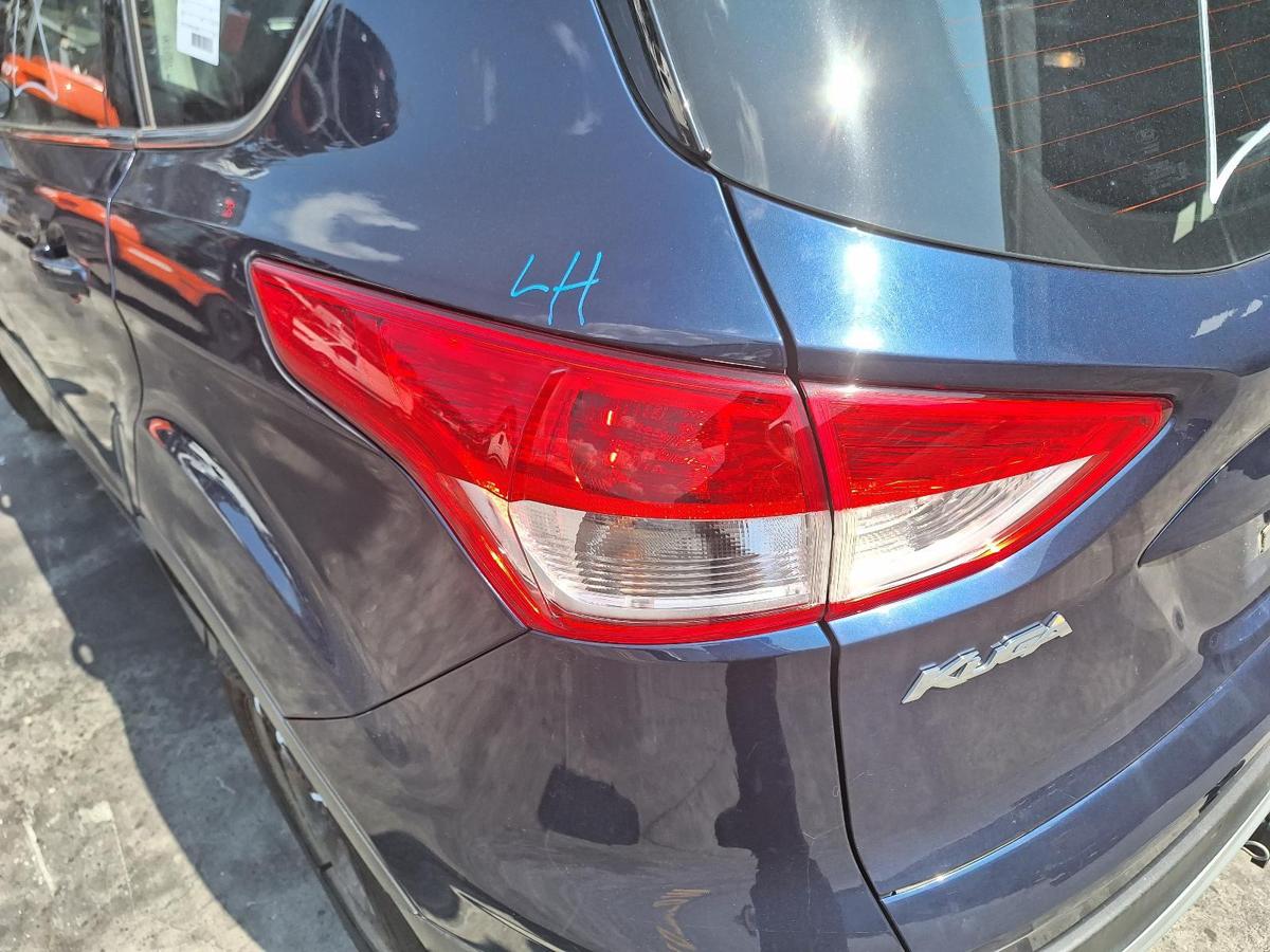 1000741811-Left Taillight