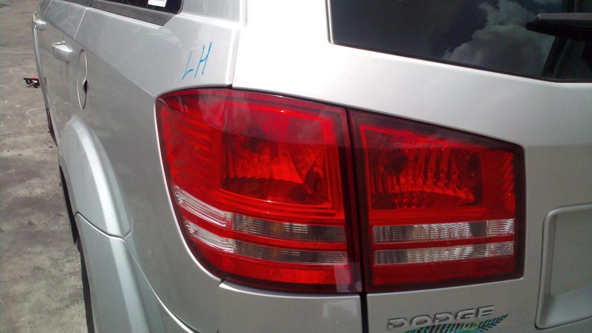 1000743268-Left Taillight