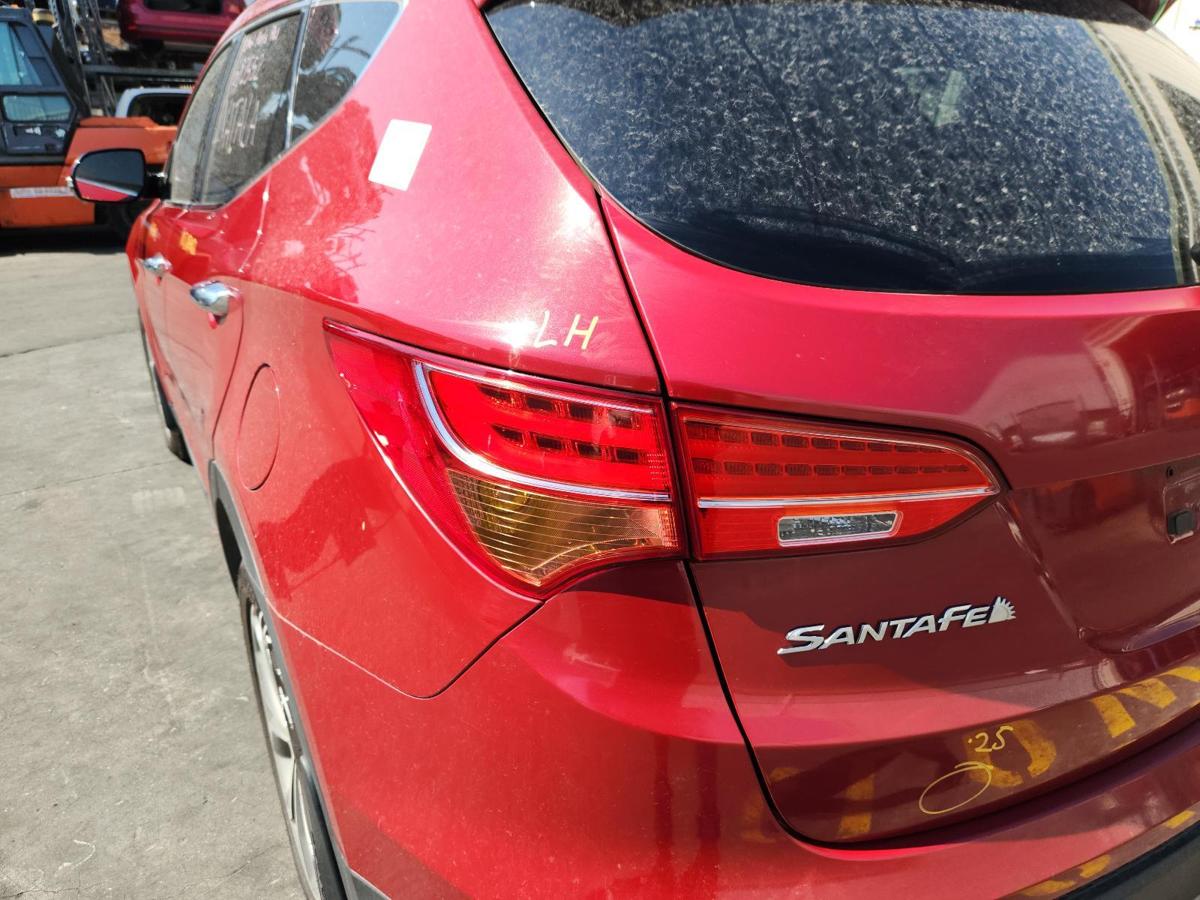 1000863975-Left Taillight