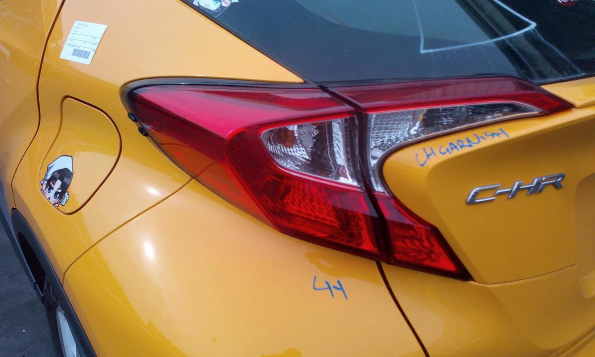 1000656212-Left Taillight