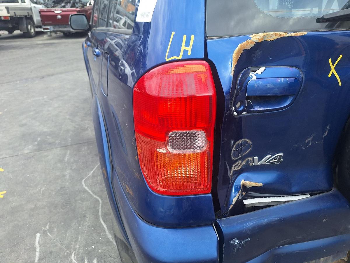 1000813088-Left Taillight