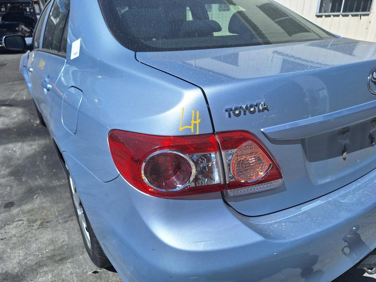 1000761979-Left Taillight