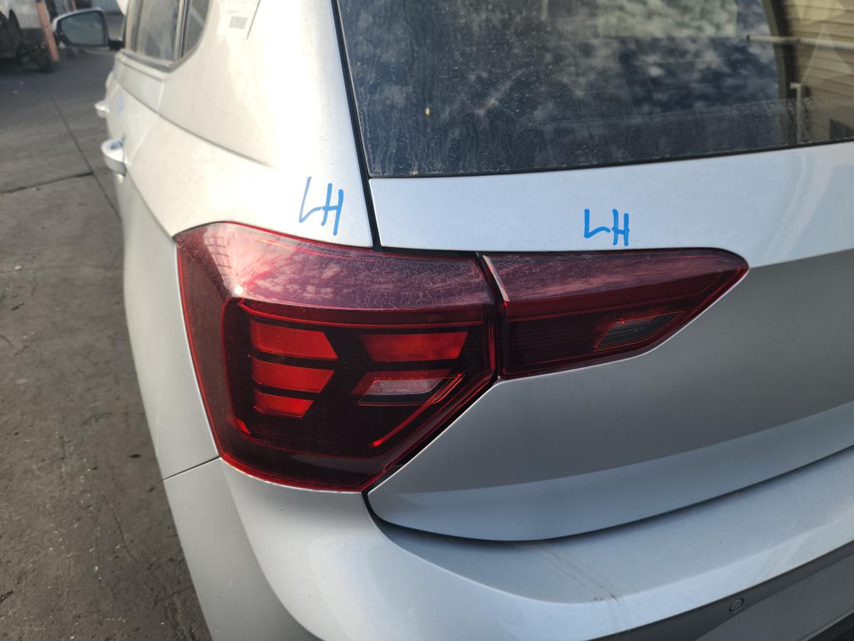 1000940839-Left Taillight