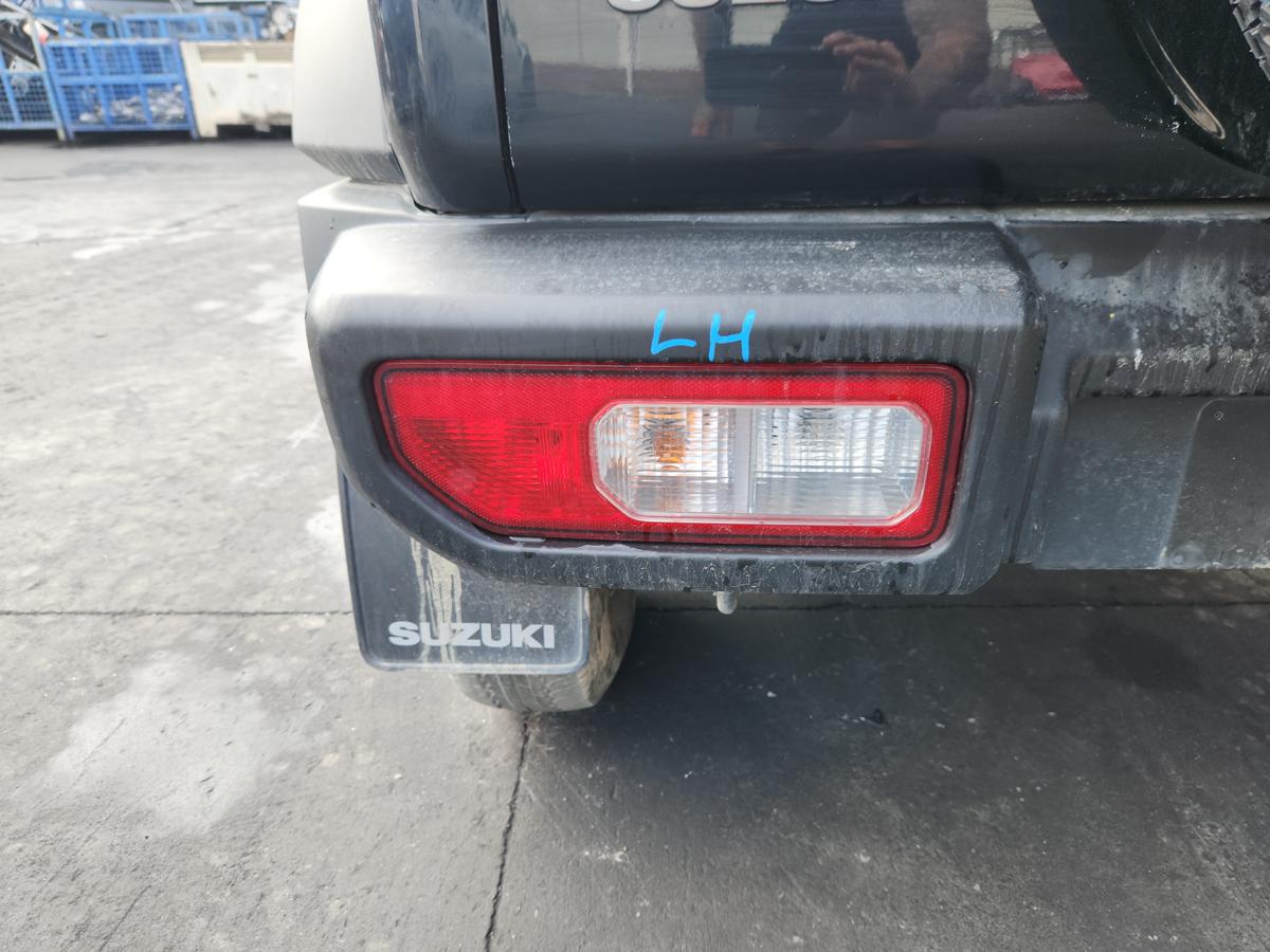 1000945448-Left Taillight