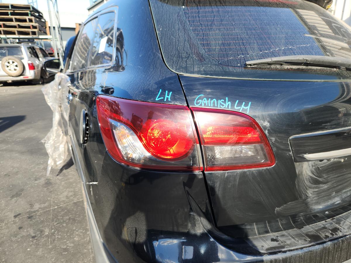 1000945056-Left Taillight