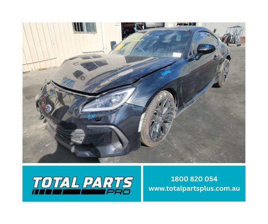 1000938386-Money Shot