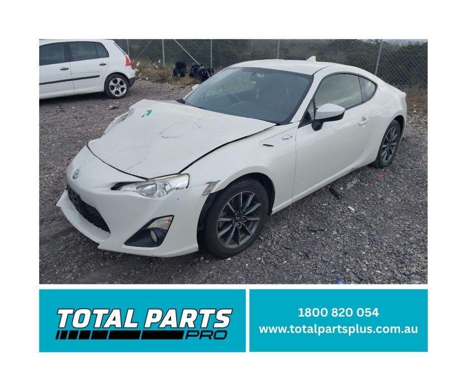 1000956941-Money Shot