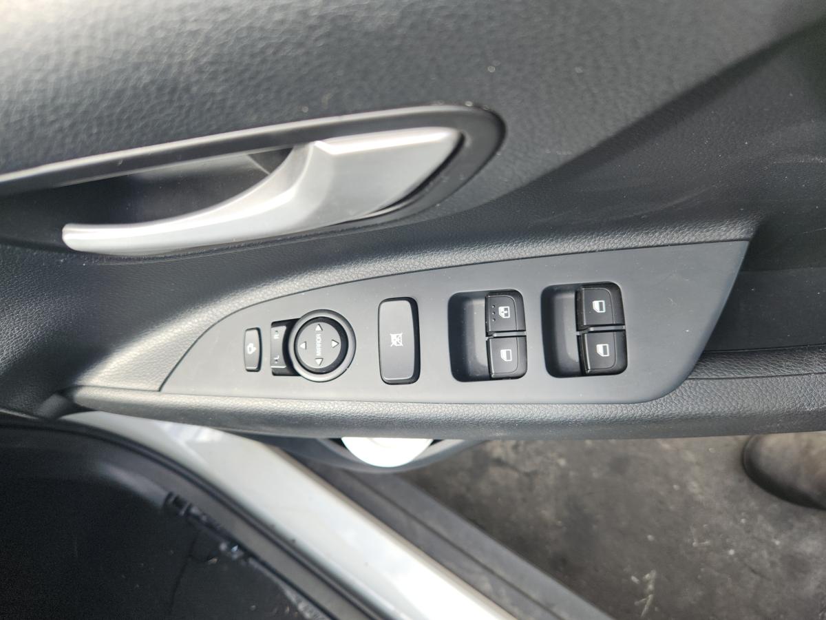1000942525-Power Window Switch Master