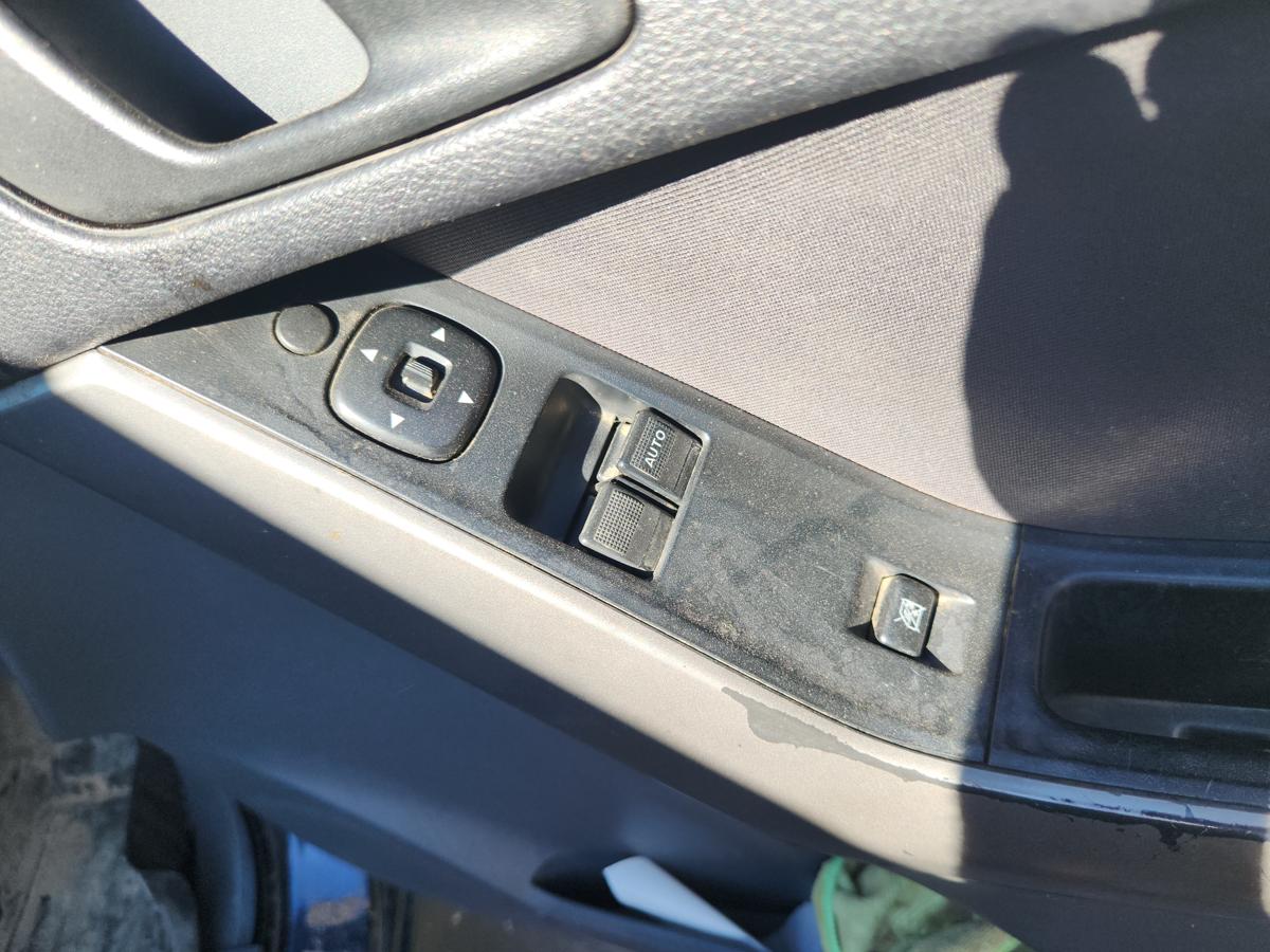 1000944061-Power Window Switch Master