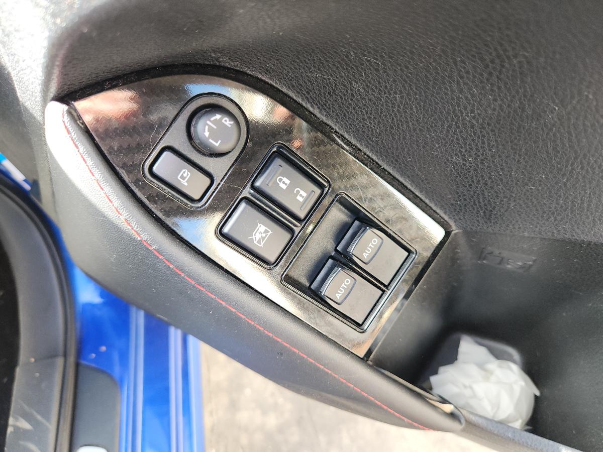1000945579-Power Window Switch Master