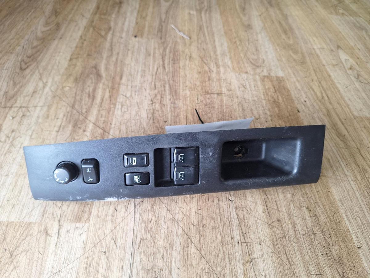 1000908563-Power Window Switch Master Top