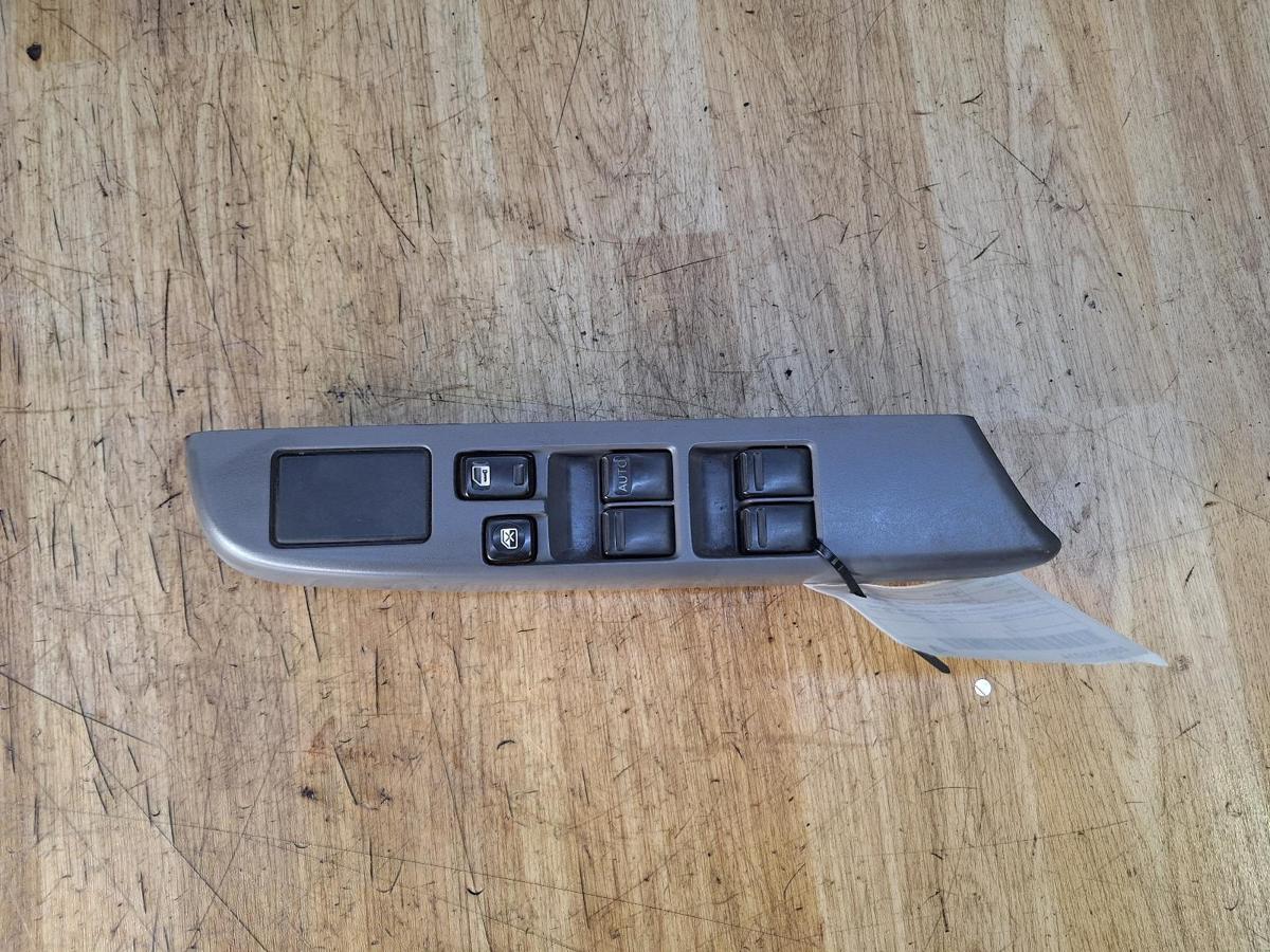 1000927978-Power Window Switch Master Top